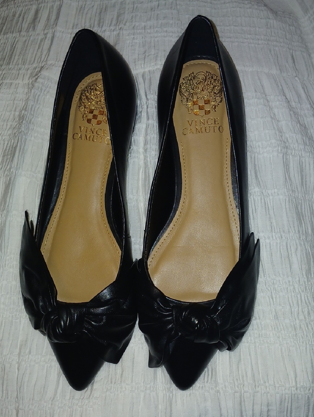 Vince Camuto Black Pointed Toe Bow Flats